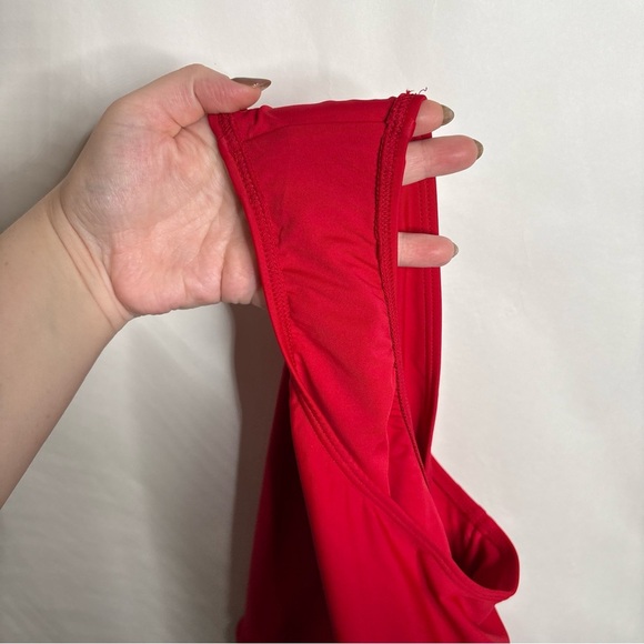 Quince Italian Plunge One-Piece Swimsuit Cherry Red size Medium - Picture 8 of 10